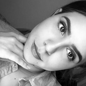 Meet your Posher, Steph